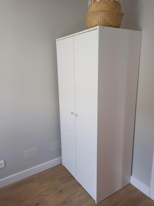 בטאנסוס Apartamento Con Vistas Al Rio מראה חיצוני תמונה